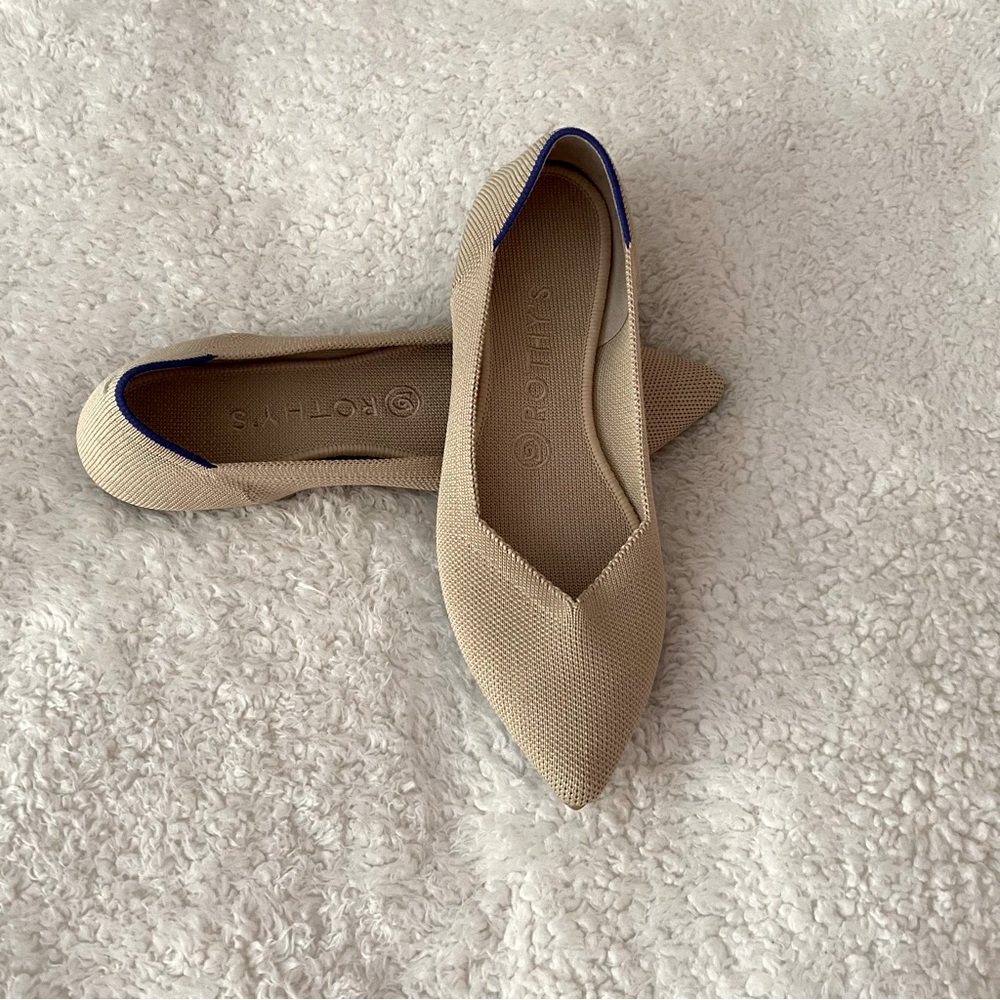 Rothy’s point toe leopard print sole flats